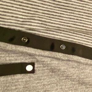 Lululemon Vinyasa scarf grey stripe